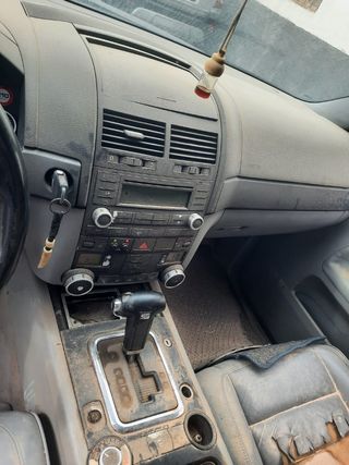 DESPIECE VOLKSWAGEN TOUAREG 2.5 TDI AÑO 2004