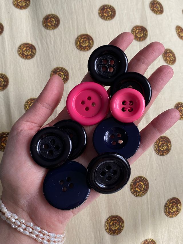 Bottoni grandi anni 90