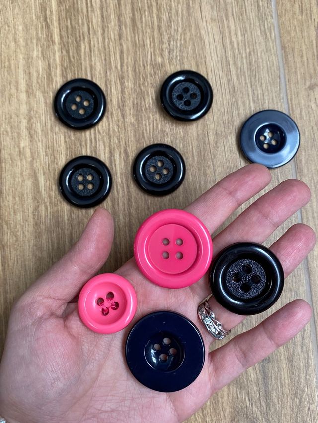 Bottoni grandi anni 90