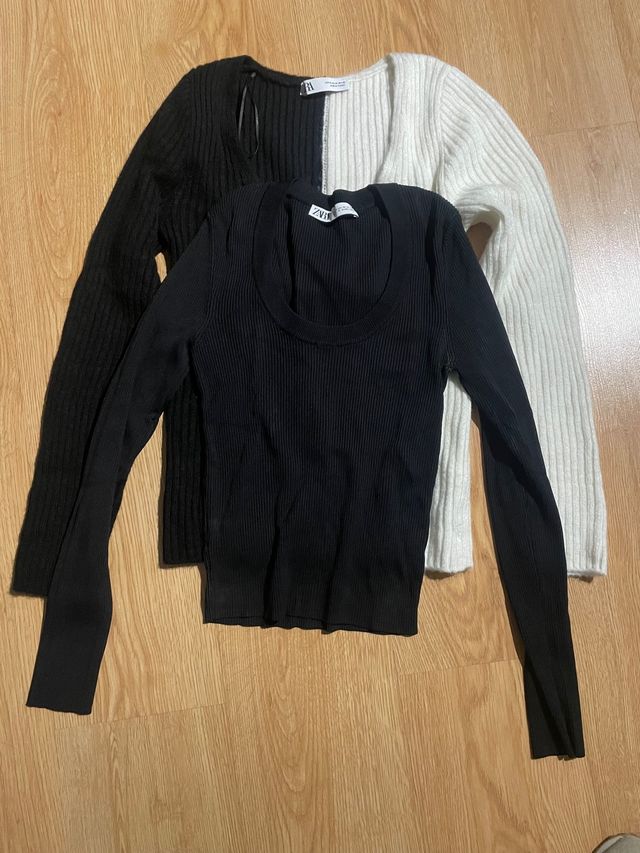 Conjunto jersey blanco y negro y camiseta negra