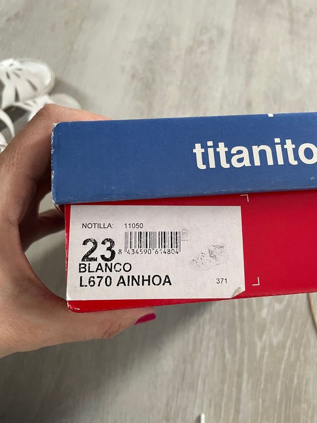 Sandalia titanittos niña talla 23 blanco