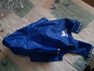 Chubasquero  perrito, mascota. Regalo