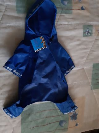 Chubasquero  perrito, mascota. Regalo
