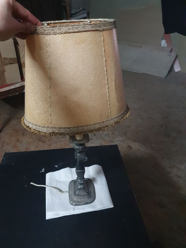 Lampara antigua para restaurar