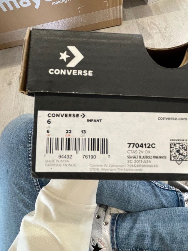 Zapatilla converse niña talla 22 tela