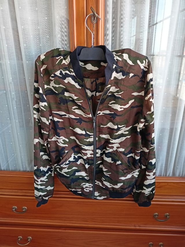 Bomber, chaqueta talla S