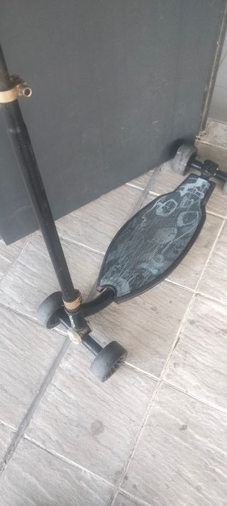 patinete 4 ruedas válido para adultos tambien