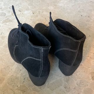 Botines Marypaz ante negro