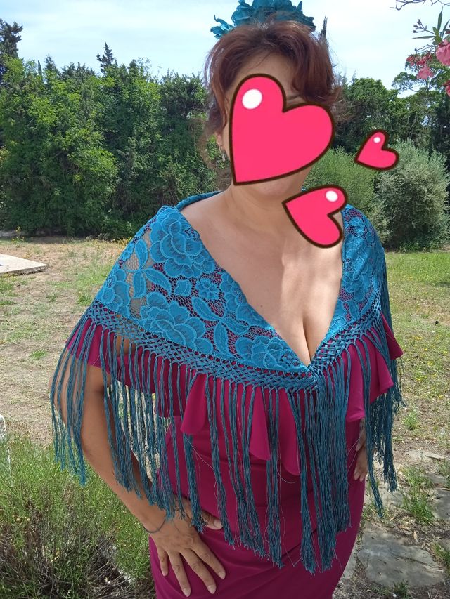 mantoncillo flecos verde esmeralda