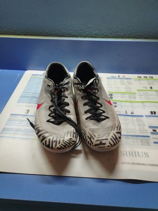 Botas de  futbol 11 Nike