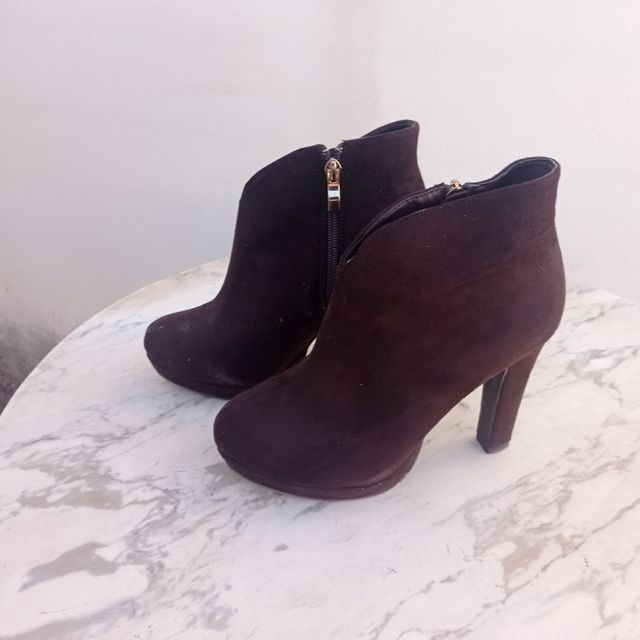 Botines de tacon Marrones talla 38 