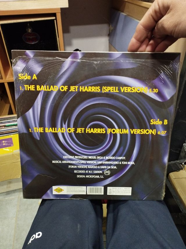 STATUS - THE BALLAD OF JET HARRIS