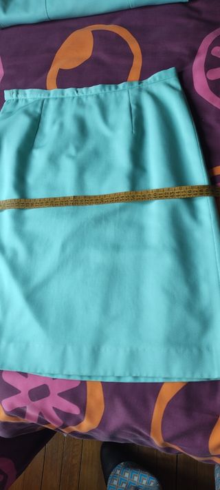 Traje clásico color verde pastel / aguamarina