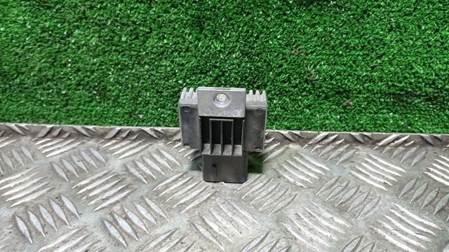 8200859243 relé calentadores Renault 1.5 dCi 1 pun de segunda mano por ...