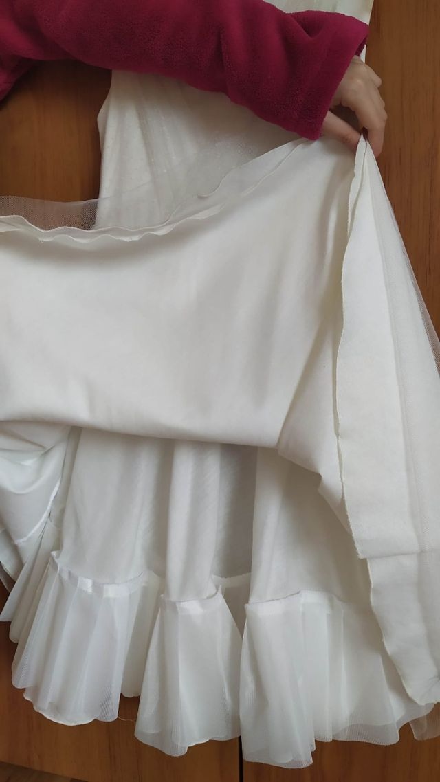 Vestido y complementos de Comunión.