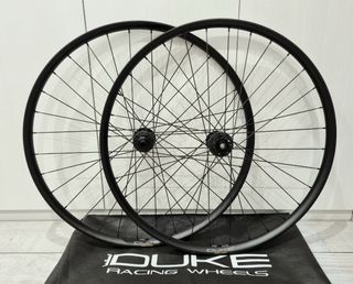 Duke Lucky Star 30mm *1660g* + Dt 350 + CX-Ray