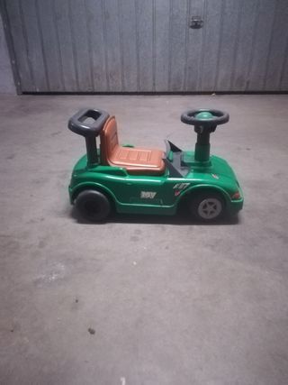 Coche de juguete