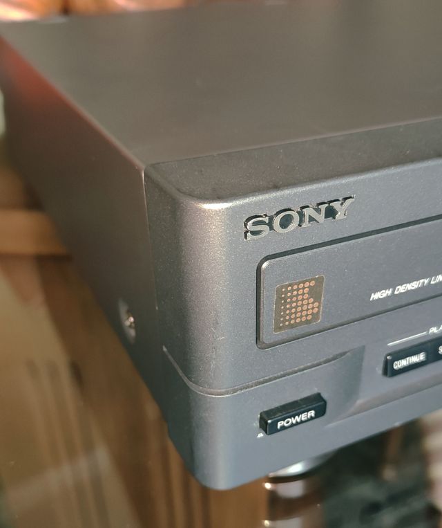 Lettore di compact disc Sony CDP-M11