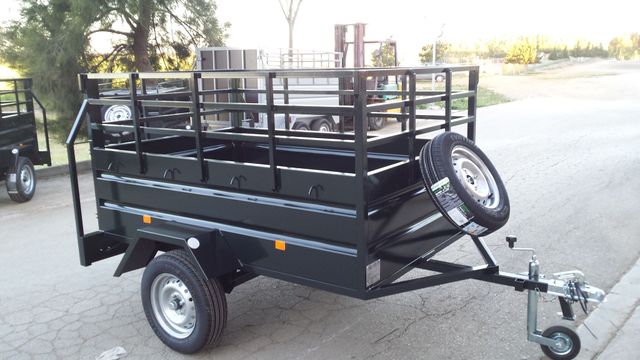 Remolque 3000x1700x500 con barandilla