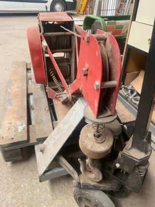 Montacargas maquinillo  senior 301