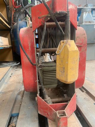 Montacargas maquinillo  senior 301