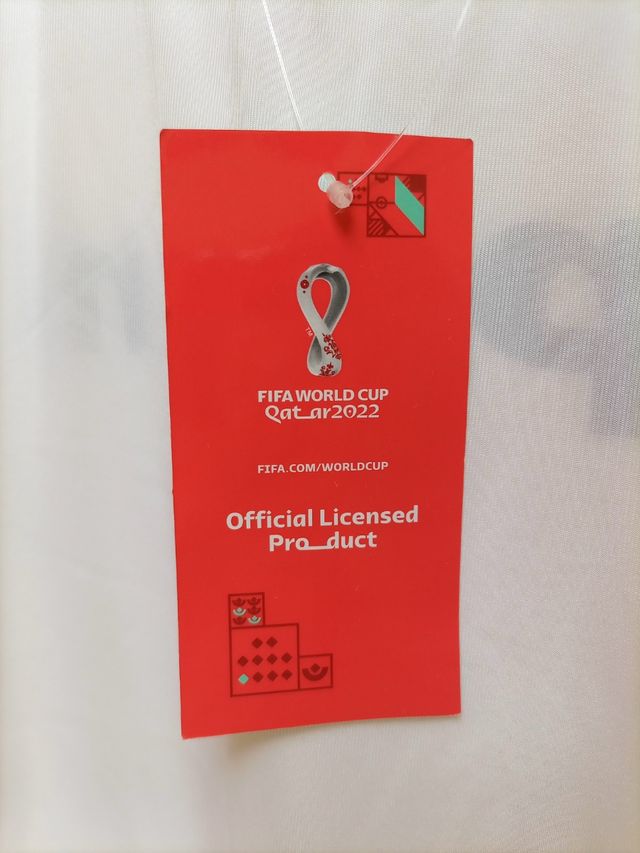 camiseta Qatar 2022 talla M