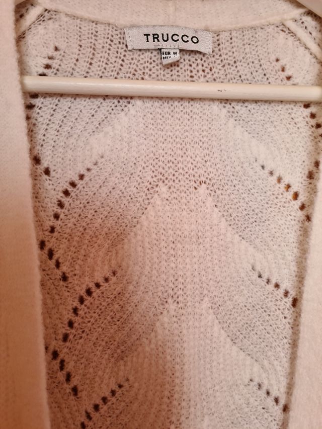 Cardigan blanco de punto con calados