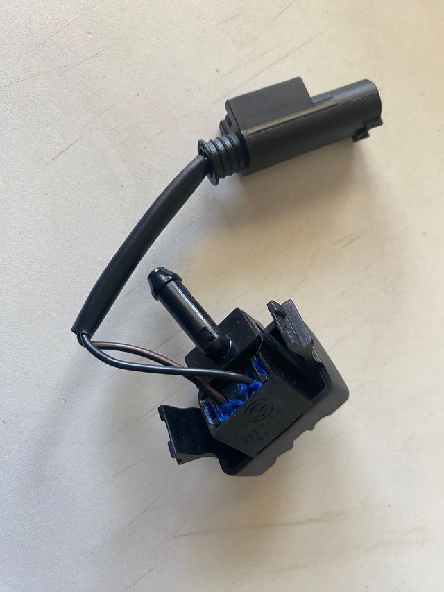 2x DIFUSOR DCHO IZQDO PARABRISAS BMW E46