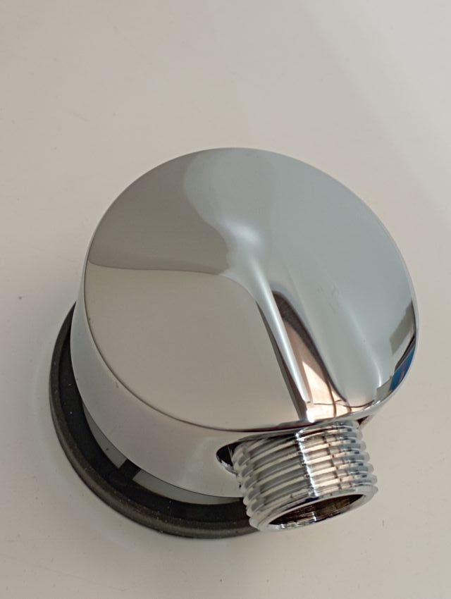 CH006 - Embellecedor para salida de agua  