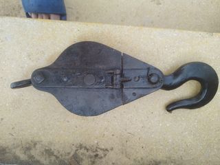 polea trocola polipasto roldana gancho metal