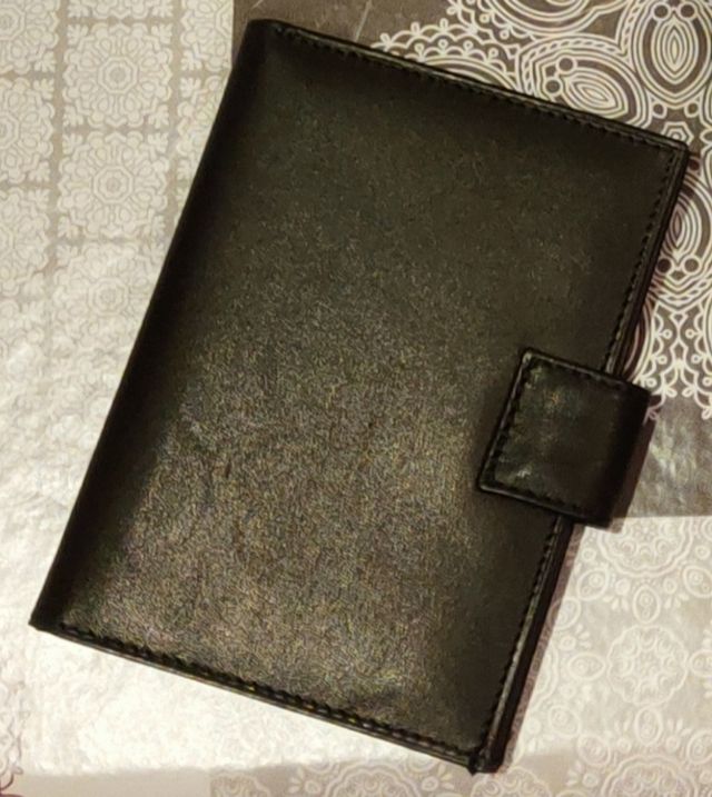 cartera/billetera de piel