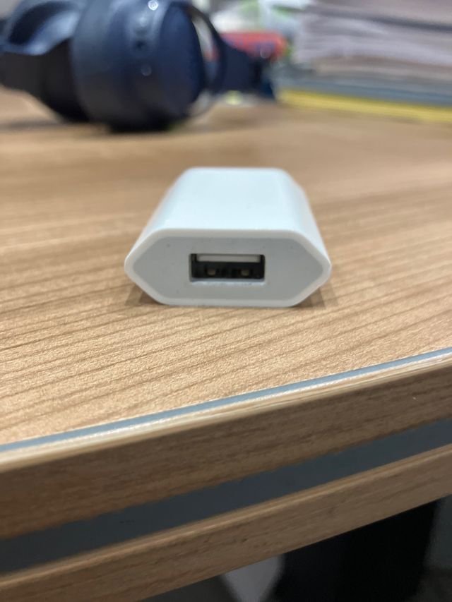 Pieza de conexion usb