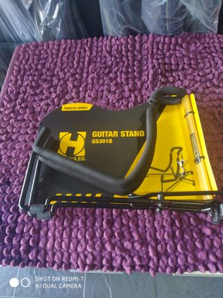 Soporte Guitarra Acust/Clasica Hercules (GS301B)