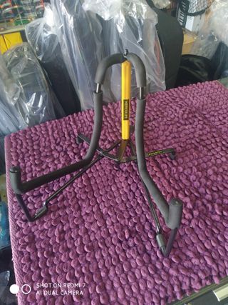 Soporte Guitarra Acust/Clasica Hercules (GS301B)