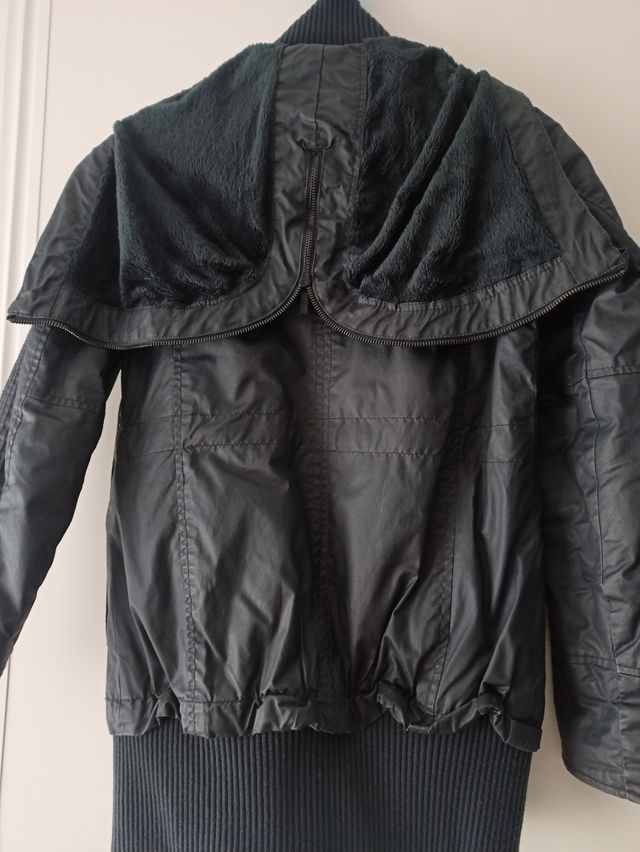 Trenca chubasquero Pull and Bear