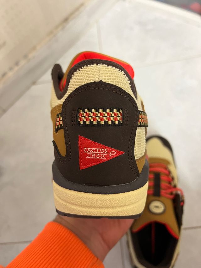 Air Max 1 Travis Scott