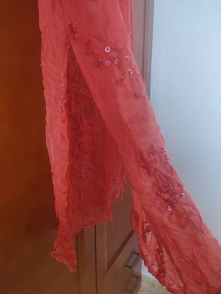 Lote 3 Vestidos ((Playeros)) y 1 Chaleco Croché