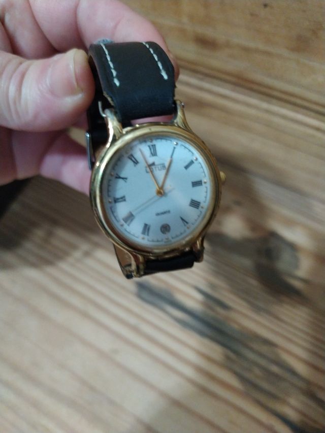 RELOJ LOTUS