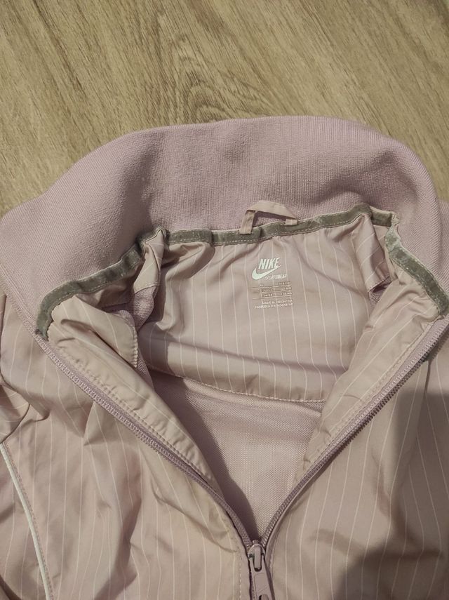 chaqueta Nike rosa