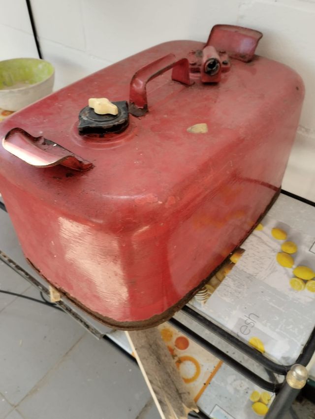 Serbatoio carburante esterno da 25 litri