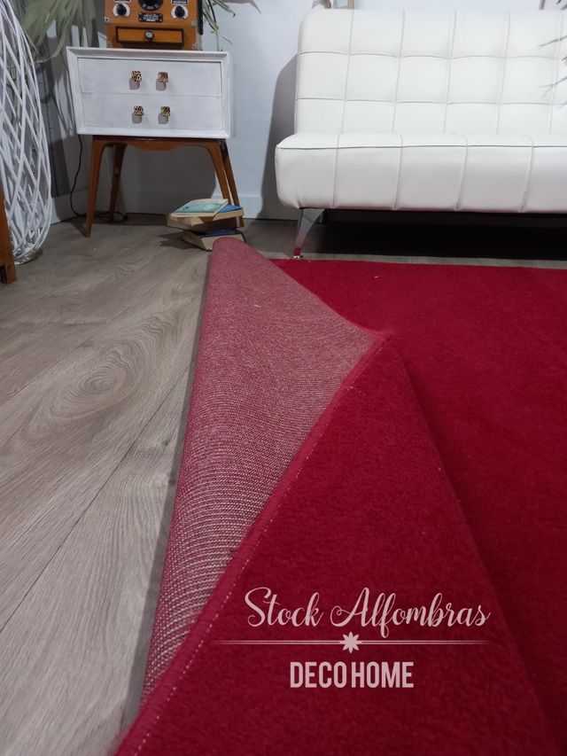 Tappeto rosso liscio di qualità superiore su misura