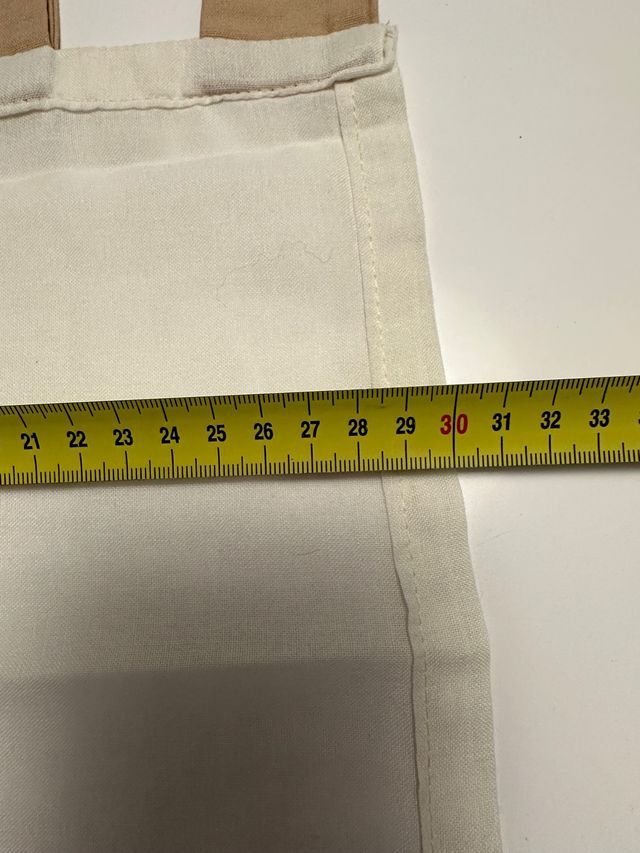 Cortina para ventana de baño confeccionada