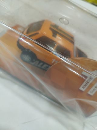 Scalextric coche Club 2011 Renault 5