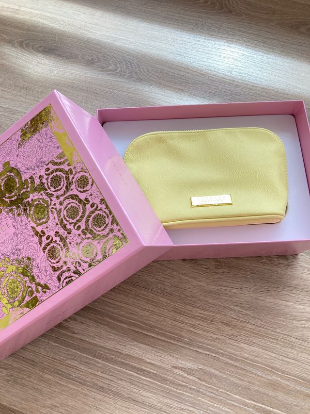NUEVO! Neceser / estuche Versace amarillo