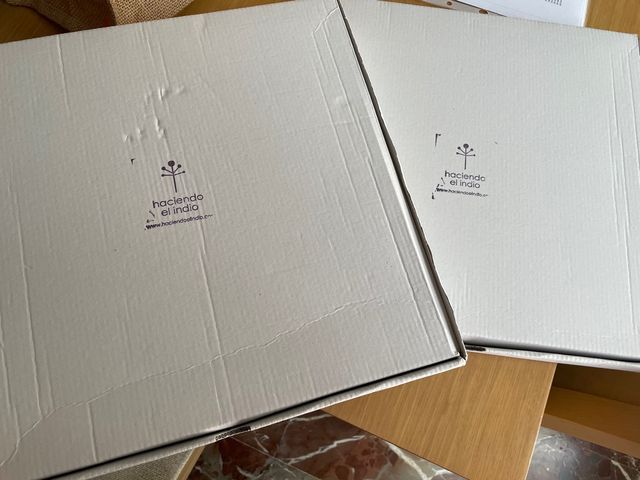 Cuadros infantiles de "Haciendo el indio"