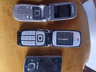 lote 12. teléfonos   variados