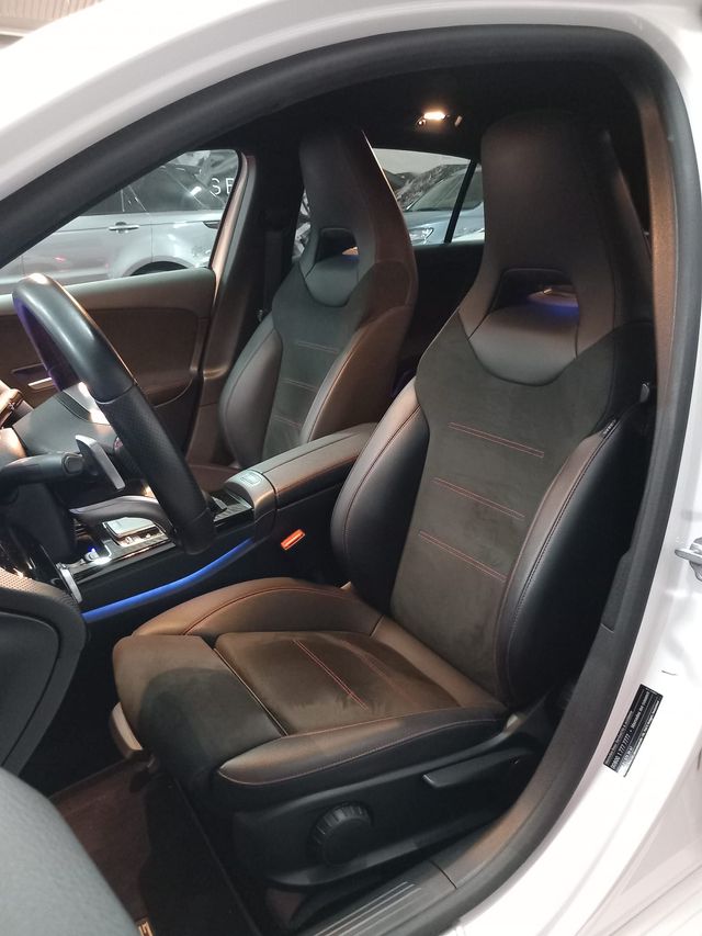 FLAMAN Mercedes-Benz Clase A250E PAK AMG LINE 2020