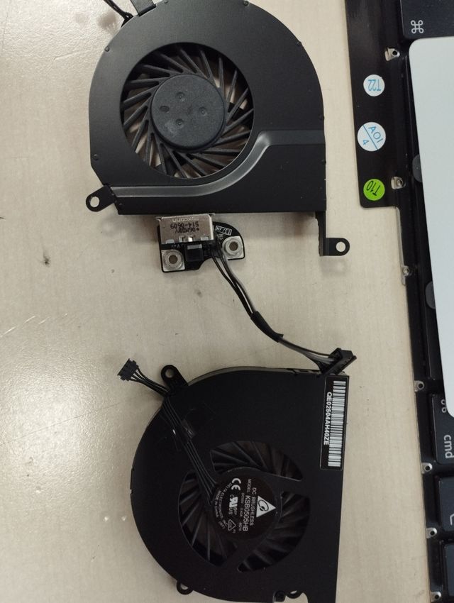 Material variado para MAC PRO A-1286