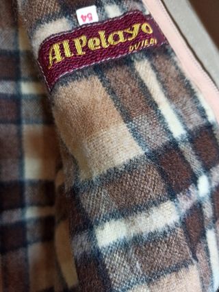 Trench, gabardina, chaquetón vintage. 