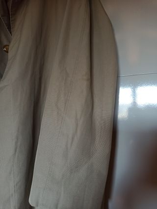 Trench, gabardina, chaquetón vintage. 